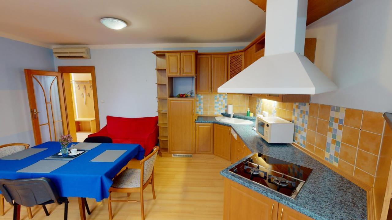 Apartments Kroměříž Esterno foto